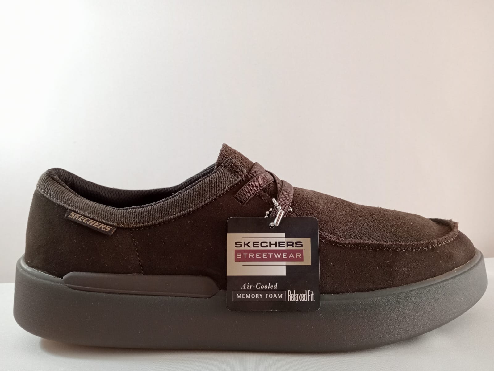 Skechers Streetwear – Relaxed Fit (Air-Cooled Memory Foam)